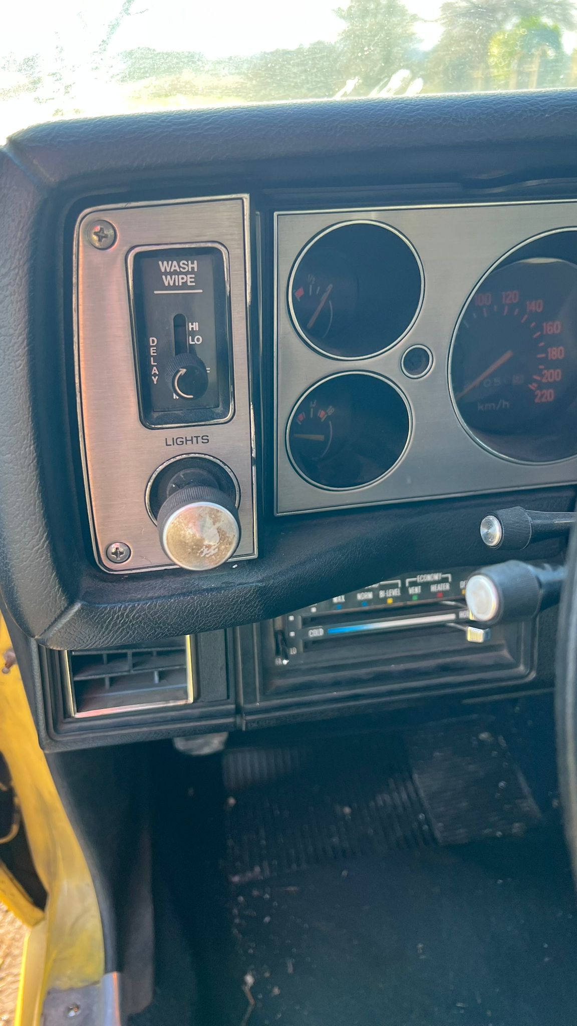 Chevrolet Camaro 1979 – Image 26